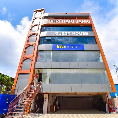Fabhotel Elite Clement Town Exterior photo